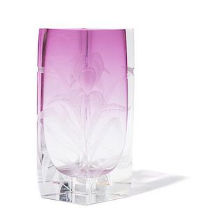 Tomas Lesser, MOSER, LATE 20TH CENTURY, an etched glass vase