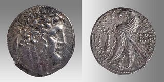 PHOENICIA, Tyre. 126 BC - 65 AD. AR Tetradrachm / Shekel (29mm, 13.20 gm).