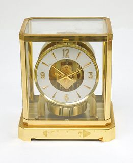 Jaeger LeCoultre Atmos Clock, Calibre 528-8.
