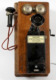 WESTERN ELECTRIC CO. CRANK PAY PHONE