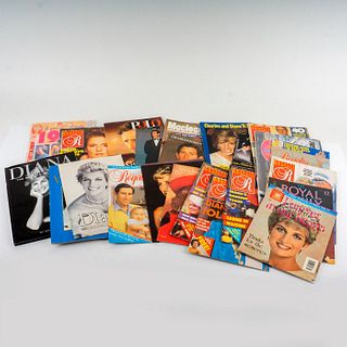 25pc Vintage Magazines, Diana and Charles