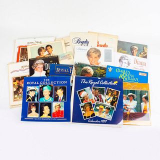 18pc Vintage Royal Family Calendars, 1981-1992