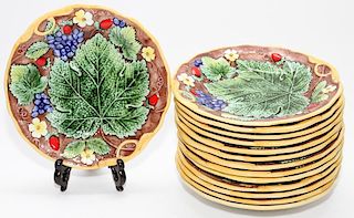 MAJOLICA MOTTAHEDEH MUSEUM REPRODUCTION PLATES