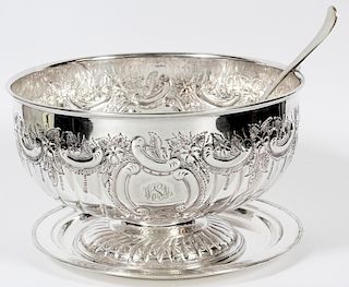 ASSEMBLED SILVERPLATE PUNCH BOWL UNDERPLATE & LADLE