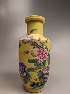 Yongzheng-Style Enameled Porcelain Flower Vase