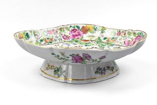 Chinese Canton Rose Medallion Footed Bowl, 19th C.