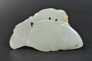 Chinese Jade Carved Fish Pendant, Ming Dynasty