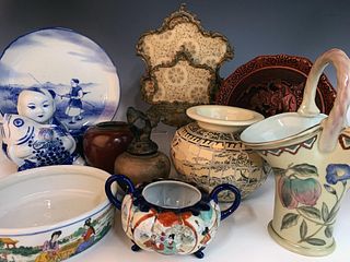 LOT OF MISCELLANEOUS CHINESE ITEMS