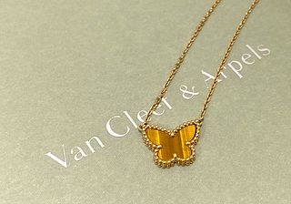 Van Cleef & Arpels 18k Yellow Gold Tiger?s Eye Lucky Alhambra Butterfly Pendant