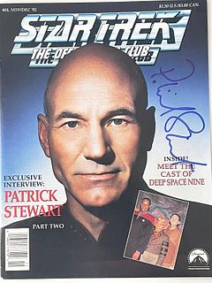 Star Trek Patrick Stewart signed magazine