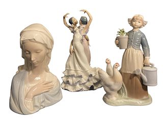 Group of LLADRO Statues
