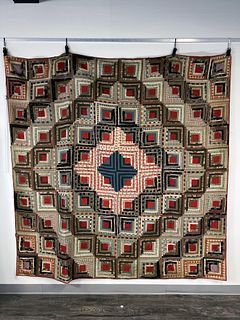 ANTIQUE HAND STITCHED LOG CABIN BARN RAISING COVERLET QUILT 