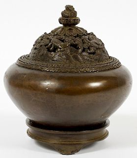 CHINESE INCENSE BRONZE COVERED JAR