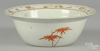 Chinese export porcelain bowl, 19th c., 4 1/2'' h., 11 1/2'' dia.