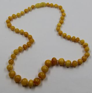 JEWELRY. Baltic Amber Necklace.