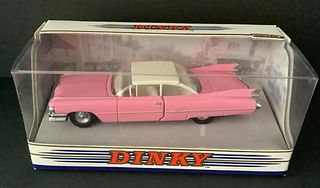 DINKY VEHICLE  Cadillac coupe with box