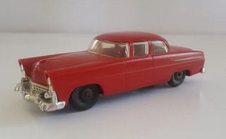 Lionel 1950 Vehicle 6414 red coupe Gauge O