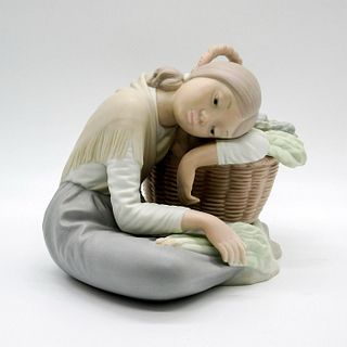 Green Grocer 1011087 - Lladro Porcelain Figurine