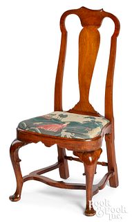 Queen Anne walnut compass seat dining chair