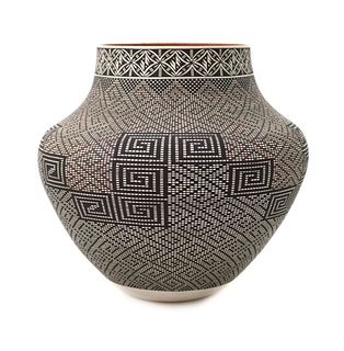 Frederica Antonio (b. 1968) - Acoma Polychrome Jar with Geometric Design c. 2000s, 7.75" x 8.5" (P3570-030)