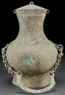 A CHINESE ANCIENT BRONZE RITUAL WINE VESSEL