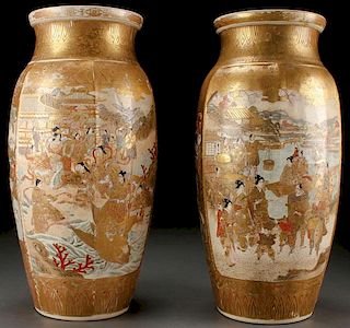 A FINE PAIR OF JAPANESE SATSUMA POTTERY VASES