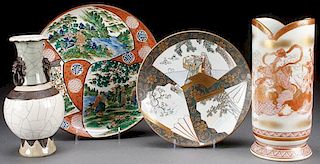 A FOUR PIECE JAPANESE AND CHINESE CERAMICS GROUP