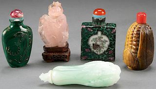 FIVE CHINESE GLASS HARDSTONE AND PORCELAIN SNUFF