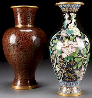 A PAIR OF CHINESE CLOISONNE ENAMLED GILT BRONZE