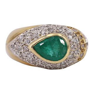 1.15 ctw in Emeralds & Diamonds 18k Gold Ring