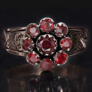 ANTIQUE VICTORIAN CLUSTER RING