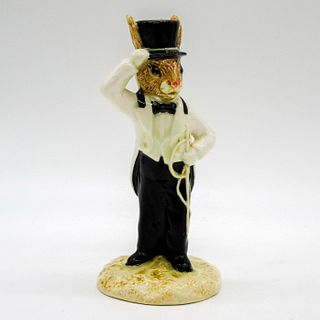 Royal Doulton PTP Colorway Bunnykins Figurine, Ringmaster