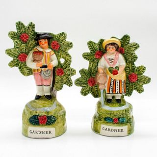 2pc Vintage Ceramic Figurines, Gardners