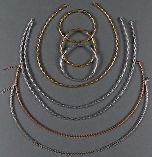 EIGHT 14KT GOLD NECKLACES AND BANGLES