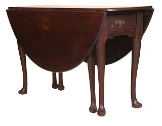 Queen Anne Mahogany Six-Leg Dining Table