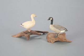 Miniature Canada and Snow Goose by Wendell Gilley (1904-1983)