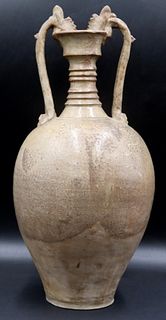 Chinese Tang Dynasty Dragon Vase.