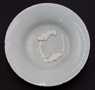 Chinese Crackle Glaze Qingbai "Twin Fish" Bowl.