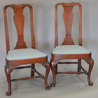 Pair of walnut Queen Anne side chairs with balloon seats, probably 19th century.