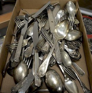 Miscellaneous silverplate flatware to include Roger Bros., Rosebud, etc.