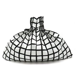 ISSEY MIYAKE Issey Miyake LINEAR KNIT rucksack backpack type lattice print polyester white black