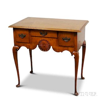 Queen Anne-style Carved Tiger Maple Dressing Table