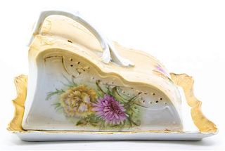 An English Porcelain Covered Cheese Dish, Width 7 5/8 inches.