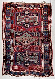 Antique Kazak Rug: 5'2'' x 7'8'' (157 x 234 cm)