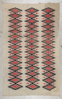 Navajo Rug: 4'5'' x 7'0'' (135 x 213 cm)