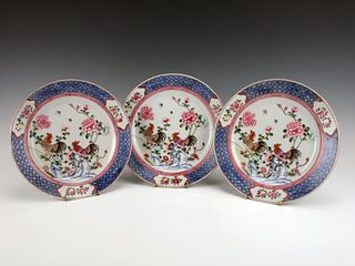 FAMILLE ROSE CHINESE EXPORT ROOSTER PLATES