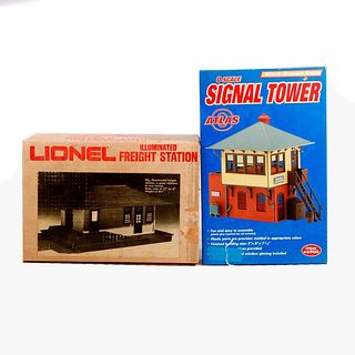 Lionel 6-2133 Freight Station & Atlas O Signal Tower original boxes