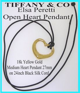 Tiffany Elsa Peretti 18k Gold Medium Heart Pendant