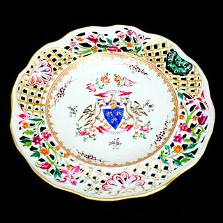 Chinese Export Porcelain Cabinet Plate
