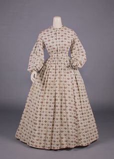BLOCK PRINTED DAY DRESS, EARLY 1840s